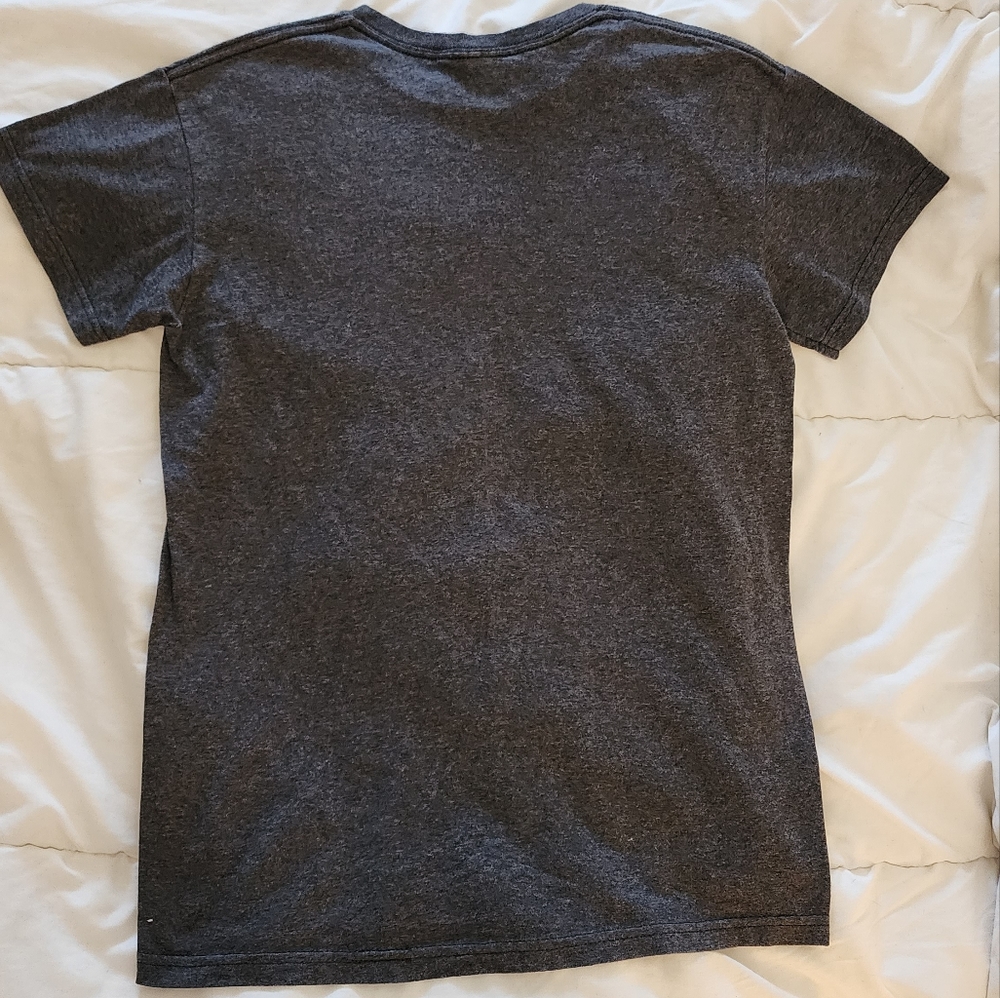 The Office T-Shirt -Shrute Farms - Picture 4 of 4